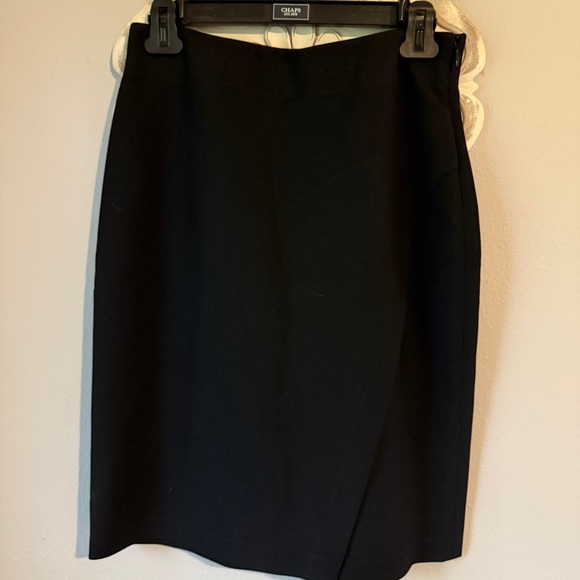 Diane Von Furstenberg Classic Black Pencil Skirt - Picture 2 of 12